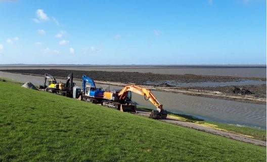 Elzinga voert werkzaamheden uit voor de Klutenplas